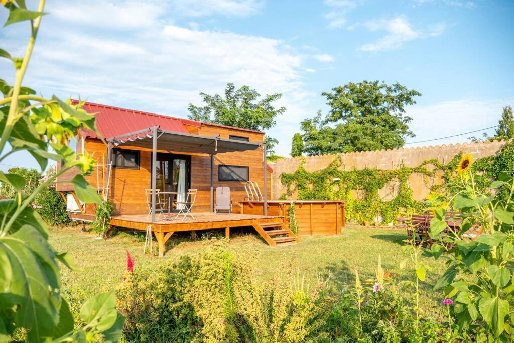 Myinsolite - Tiny-House, Jacuzzi, Brasero, Piscine Aigues-Mortes Kültér fotó
